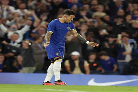 Chelsea Clinches Carabao Cup Clash with Enzo Fernandez's First Goal for Club