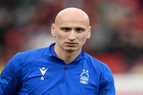 Jonjo Shelvey leaves Nottingham Forest after fall-out with Steve Cooper