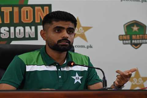 Moment Babar Azam and Pakistan teammates arrive in India for ODI World Cup after captain breaks..