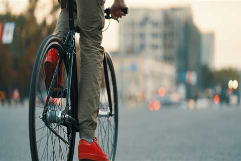 Essential Equipment for a Bicycle Ride in Palm Beach County, Florida