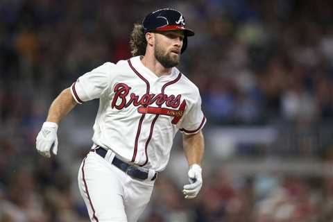 Braves, Charlie Culberson Agree To Minor League Deal