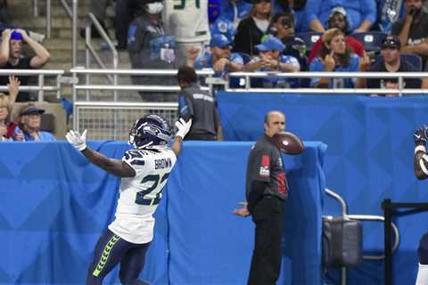 Seahawks-Giants injury report: Tre Brown, Artie Burns ruled out, Coby Bryant doubtful