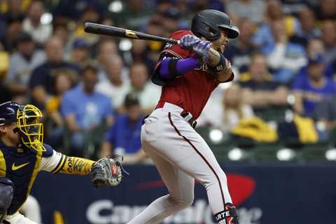 Diamondbacks Again Come Back to Bite Brewers and Advance to Division Series