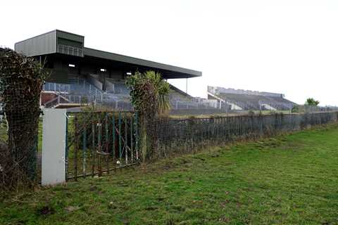 Abandoned Racecourse Dubbed 'Suburb of Chernobyl' Left to Crumble