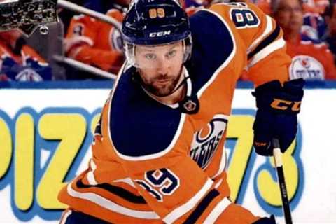 Oilers Sign Sam Gagner to 1-Year Deal Ahead of NHL Return