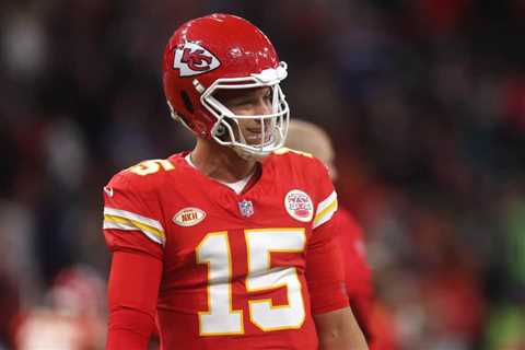 Patrick Mahomes Showed His Ability To Predict Every Play On Broncos TD Drive