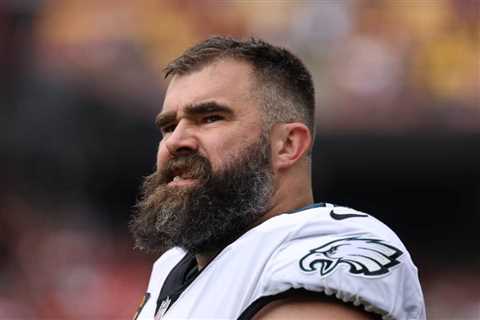 Jason Kelce Explains What Makes Eagles’ Signature Play Unstoppable