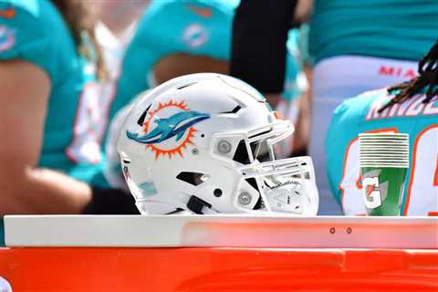 Key Dolphins RB Listed As Questionable For Jets Game