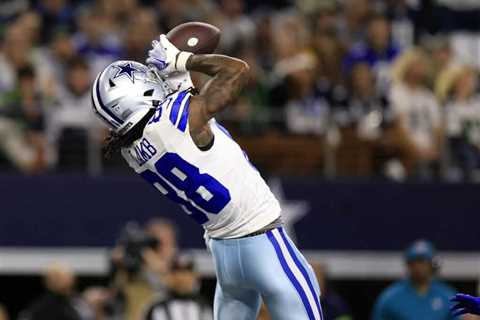 CeeDee Lamb Surpassed 2 Cowboys Legends In Notable Receiving Stat