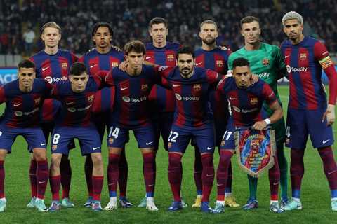 Barcelona could repeat their starting lineup for the first time this season