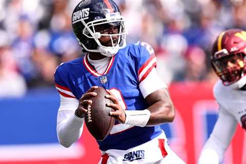 New York Giants designate QB Tyrod Taylor to return from IR