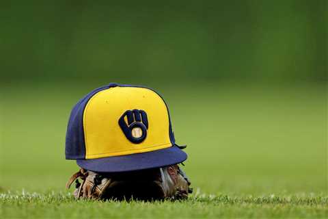 Brewers Make Historic Contract Extension Official