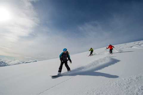 Off-Piste Skiing For Beginners: Tips, Training And Mistakes To Avoid