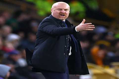 Sean Dyche questions Everton's recurring financial woes