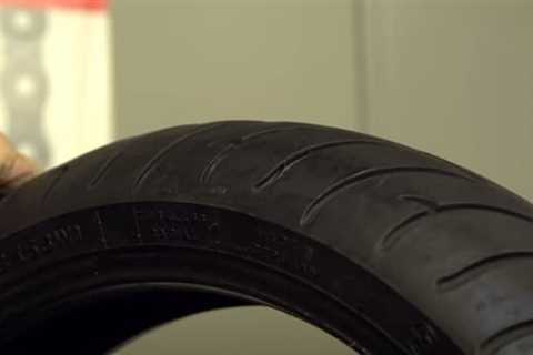 2 Reasons Why A Motorcycle’s Rear Tire Wear on One Side?