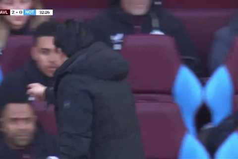 Fans puzzled as Unai Emery caught shouting at Aston Villa star on substitutes bench