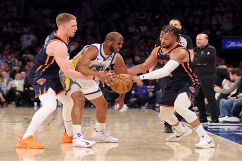 Jalen Brunson Explains Why He Declined To Be Helped Up By Chris Paul During Knicks-Warriors Game