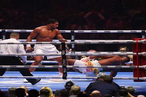 Anthony Joshua Praised for Gesture After Knockout Win