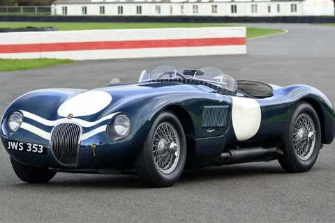 Race winning 1952 Jaguar C-Type