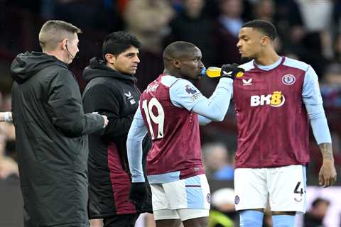 Aston Villa vs Wolves match paused as players break fast for Ramadan