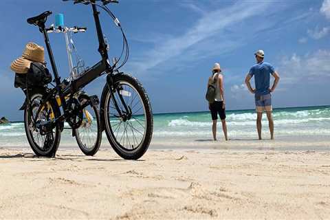 Essential Communication Tools for a Safe Bicycle Ride in Palm Beach County, Florida