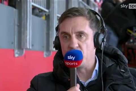 Neville: Spurs are a shambolic mess!