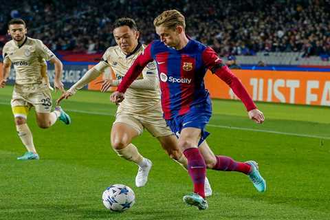 Bayern Munich re-ignite interest in Barcelona starter, Hansi Flick does not want sale to happen