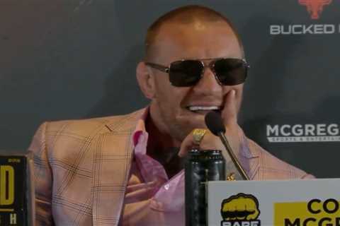 Conor McGregor Reacts to Journalist's Impersonation at Press Conference