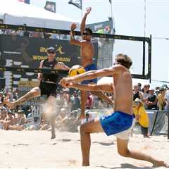 Top 3 seeds on each side into Sunday’s AVP Manhattan Beach Open semifinals