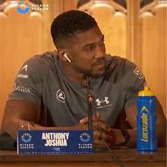 Anthony Joshua and Daniel Dubois Clash in Awkward Press Conference Exchange