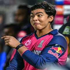 14-year-old cricket phenom smashes second-fastest IPL century ever, leaving everyone speechless