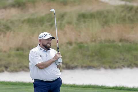 ‘One of stupidest things I’ve ever done’ – Shane Lowry speechless after forgetting most basic rule..