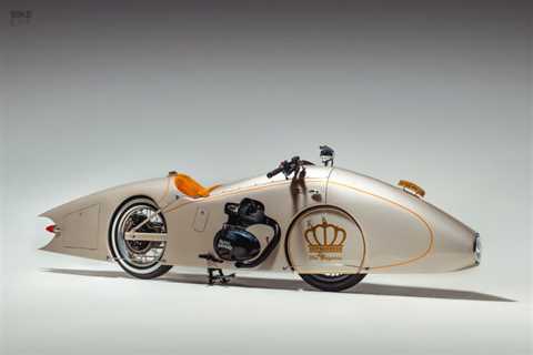 The Kingsman: A 3.9-meter Royal Enfield Shotgun 650 by Kingston Custom