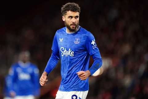 Calvert-Lewin Agrees Terms with Leeds; Medical Pending Before Free Transfer