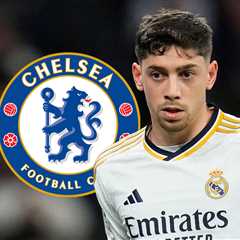 Chelsea Consider Fernandez-Valverde Swap Deal