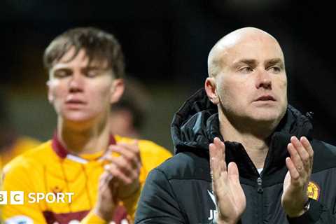Motherwell Beat St Mirren to Stay Two Points Behind Celtic